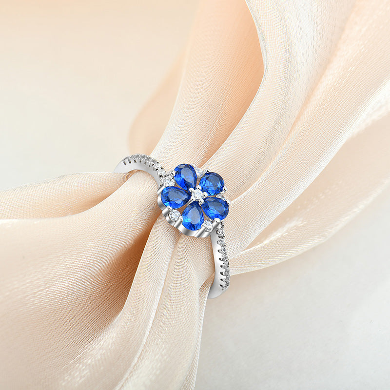 Blue Sapphie Flower Ring