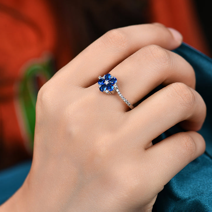 Blue Sapphie Flower Ring